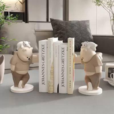 Adorable Parent-Child Bear Bookends